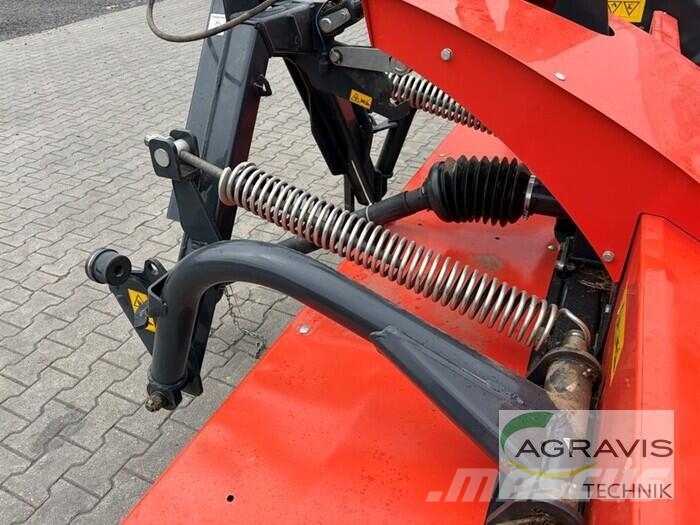 Kubota DM4032 Segadoras