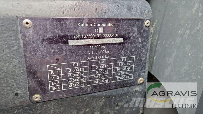 Kubota M7153 Traktoren