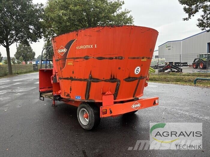 Kuhn EUV 180 ミキサーフィーダー