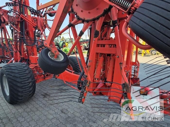 Kuhn GA 15021 Pöyhimet ja haravat