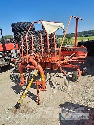 Kuhn GA4521GM مكابس وميبسات التبن