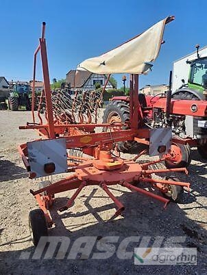 Kuhn GA4521GM مكابس وميبسات التبن