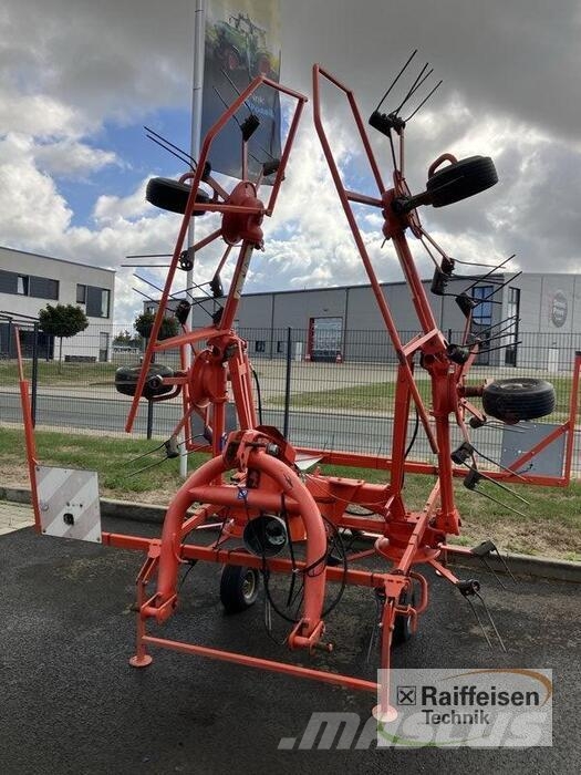 Kuhn GF642 Raker og høyvendere