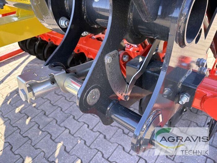 Kuhn SITERA 3030-24 E Iekrāvēji uz riteņiem