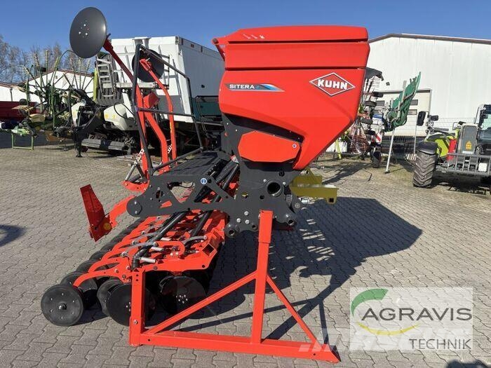Kuhn SITERA 3030-24 E Iekrāvēji uz riteņiem