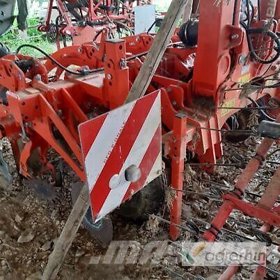 Kuhn STRIGER Pumpar och omrörare