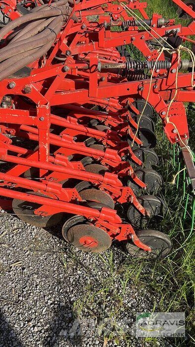 Kuhn VENTA LC 3000 Drills