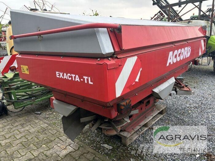 Kverneland EXACTA TL Διαστρωτήρες ανοργάνων
