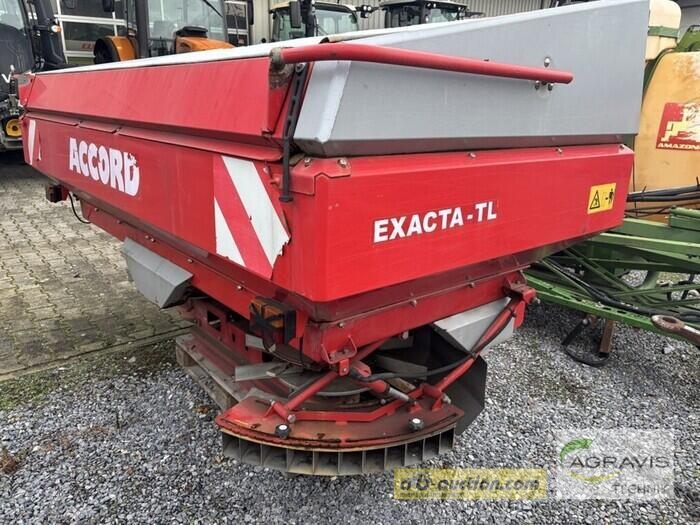 Kverneland EXACTA TL Mineraalväetise laoturid