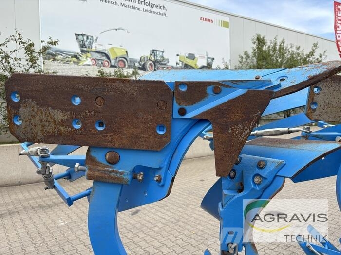 Lemken JUWEL 7 M V 4+1 N 100 Arados reversibles
