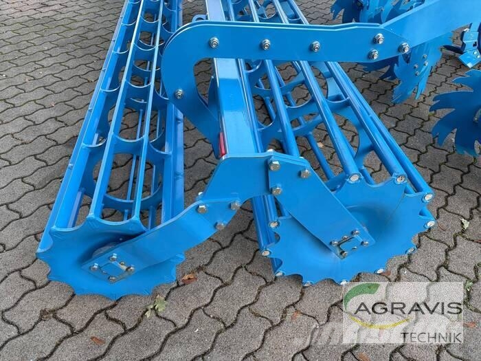 Lemken KARAT10/300 カルチベーター