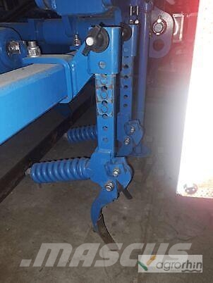 Lemken KORUND8/600K Vetőgépek
