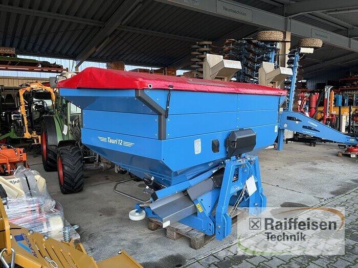 Lemken Tauri 12/3000 Esparcidoras de minerales