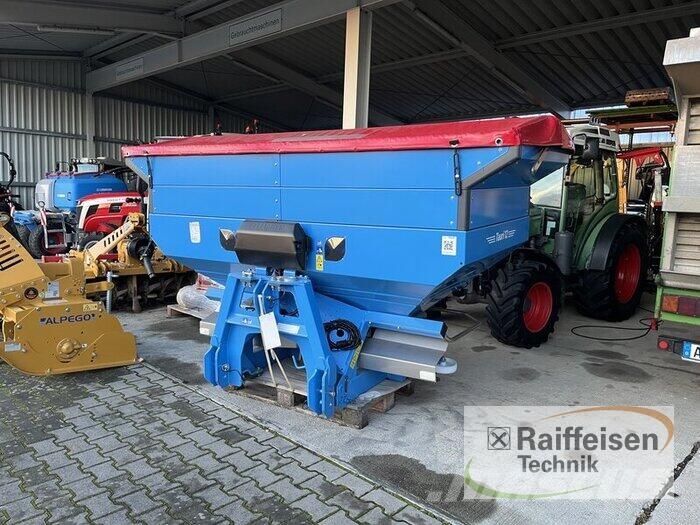 Lemken Tauri 12/3000 Esparcidoras de minerales
