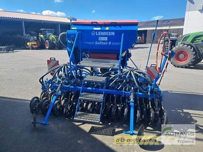 Lemken ZIRKON 8/300 + Solitair 8/300 DS Grades mecânicas e moto-cultivadores