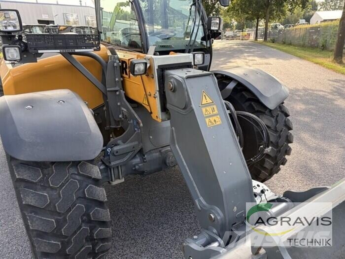 Liebherr T32-7 inkl. Schaufel + Gabel Manipuladores telescópicos agrícolas