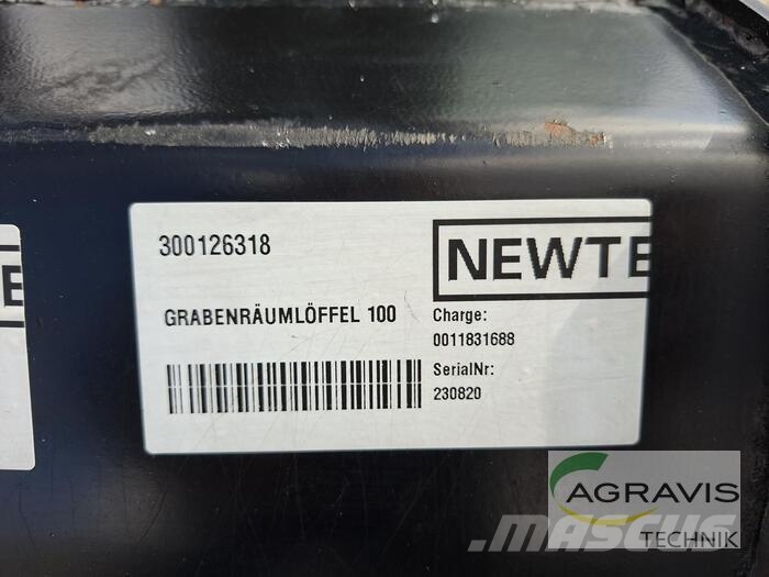 LSB Stahlbau GRABENRÄUMLÖFFEL 1000 MM 70 L Ostalo