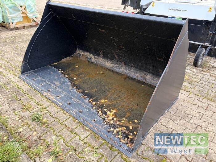 LSB Stahlbau LEICHTGUTSCHAUFEL 2500 MM 2700 L Ostali stroji in oprema za živino