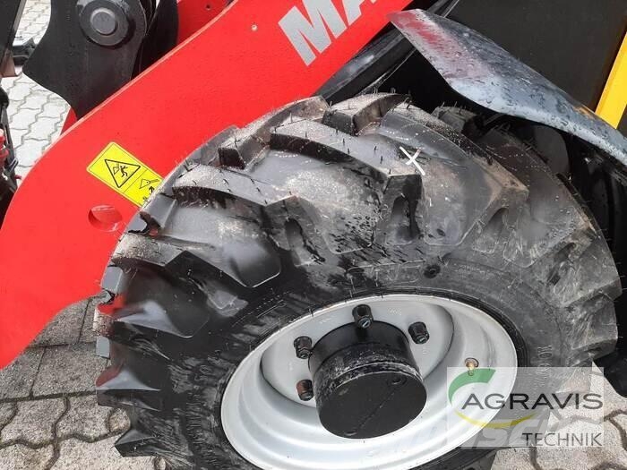 Manitou MLA 3-25 H لوادر بعجل