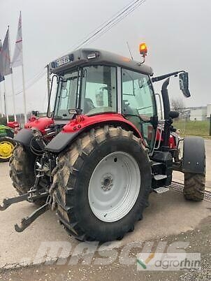 Massey Ferguson 5S 135 dyna 6 الجرارات