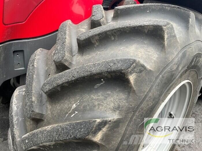Massey Ferguson MF 8740 S DYNA VT EXCLUSIVE الجرارات
