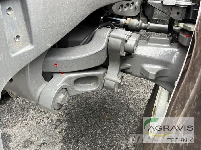 Massey Ferguson MF 8740 S DYNA VT EXCLUSIVE الجرارات