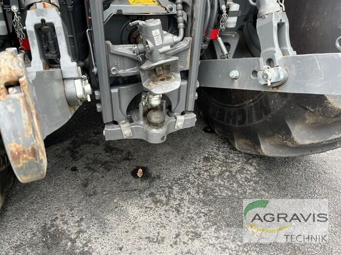 Massey Ferguson MF 8740 S DYNA VT EXCLUSIVE الجرارات