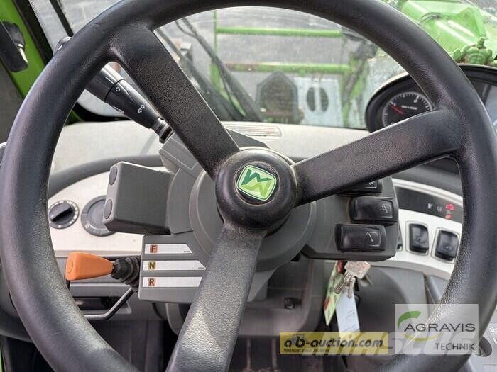 Merlo P 27.6 農業用伸縮臂裝載機