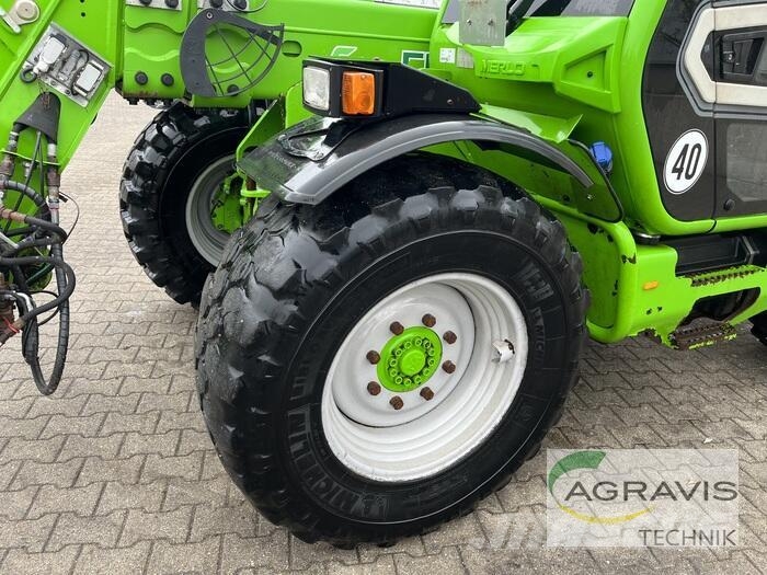 Merlo TF 38.10-140 農業用伸縮臂裝載機