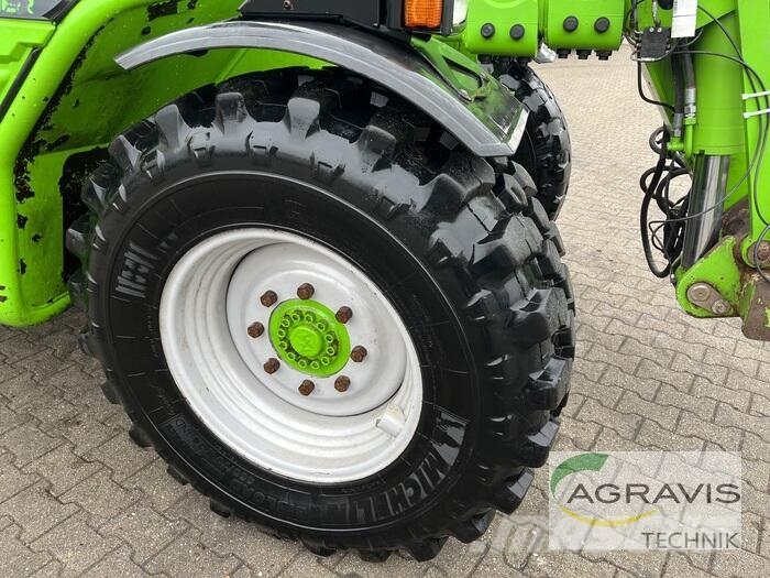 Merlo TF 38.10-140 農業用伸縮臂裝載機