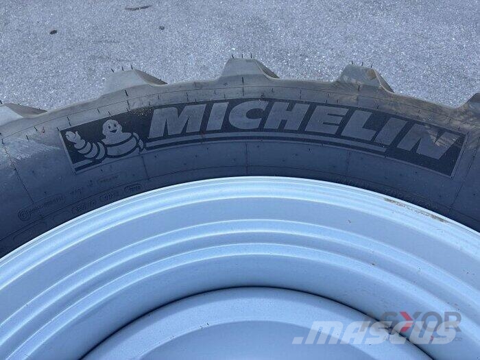 Michelin 540/65R38+440/65R28 Rehvid, rattad ja veljed