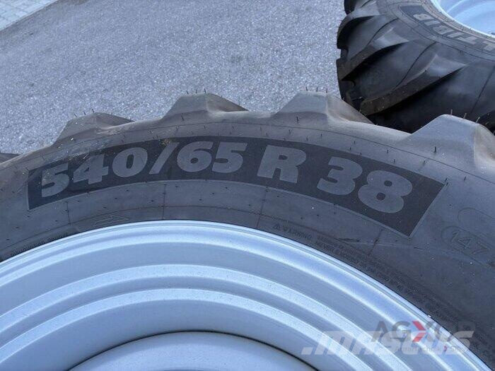 Michelin 540/65R38+440/65R28 Rehvid, rattad ja veljed