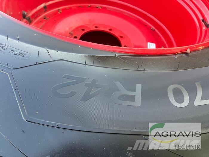Michelin KR 710/70R42 Gume, točkovi i felne
