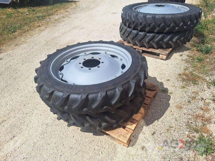 Mitas 300/95R46+270/80R36 Ruedas