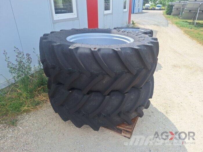 Mitas 480/70R34+380/70R24 Ruedas