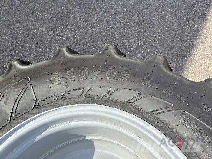 Mitas 540/65R34+440/65R24 Gume, točkovi i felne