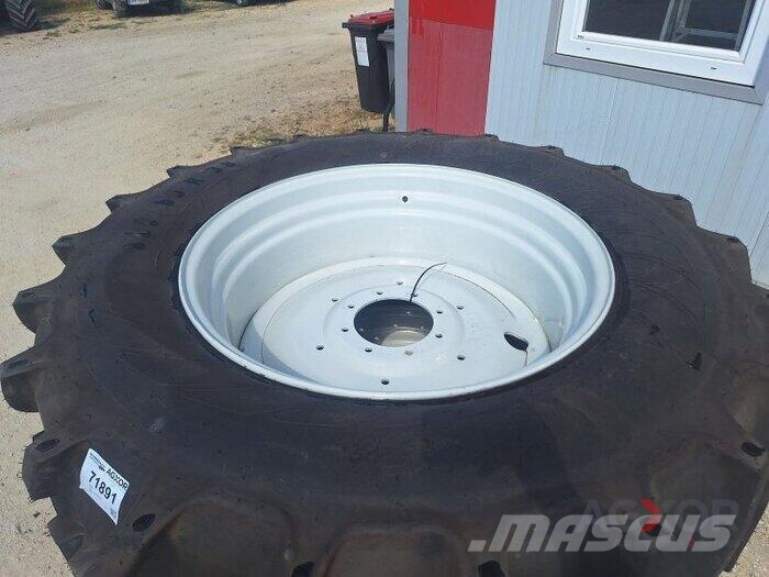 Mitas 600/65R38 Reifen Ruedas