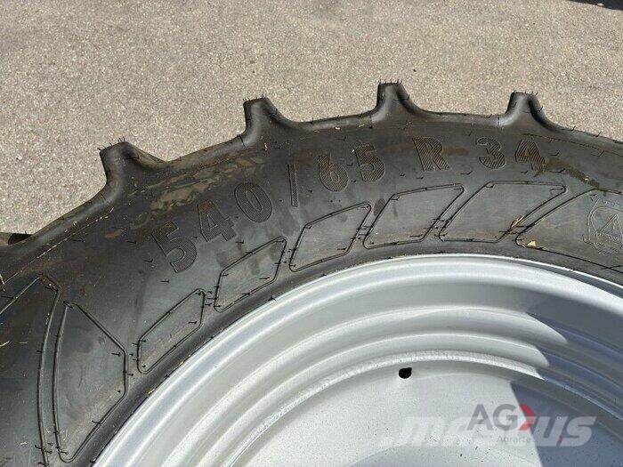 Mitas Bereifung 540/65R34+440/65R24 für Steyr Plus 1.0 Reifen
