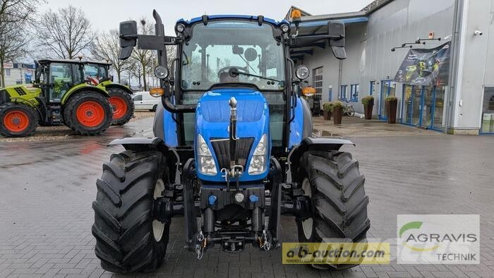New Holland T 4.55 Traktori
