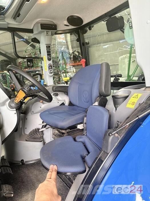New Holland T 5.105 Tractors