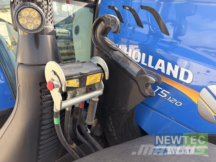 New Holland T 5.120 ELECTRO COMMAND Traktorji