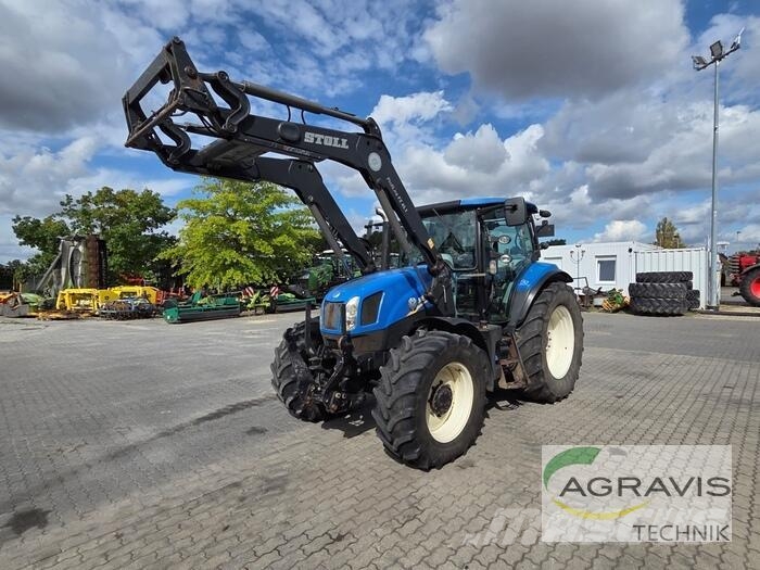 New Holland T 6.155 AUTO COMMAND Traktorit