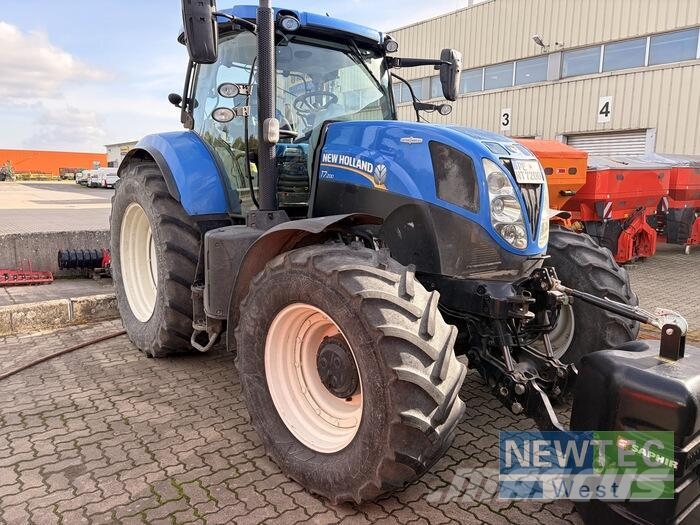 New Holland T 7.200 AUTO COMMAND Tractoren