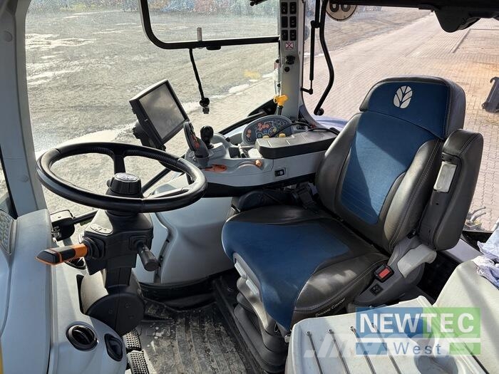 New Holland T 7.210 AUTO COMMAND Tractoren