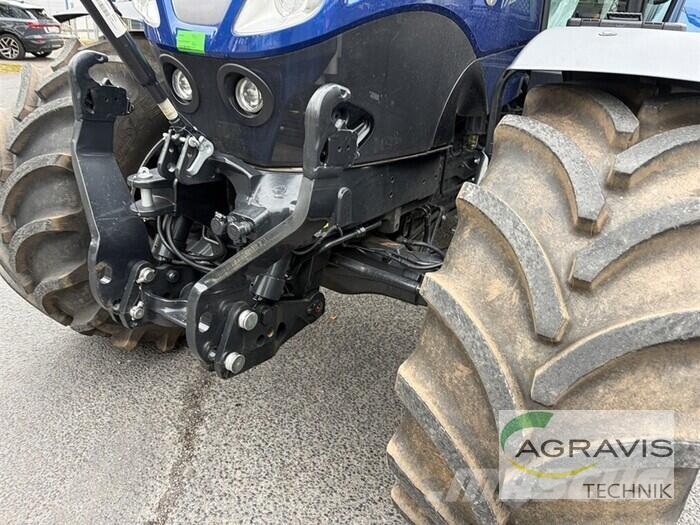 New Holland T 7.225 AUTO COMMAND Tracteur