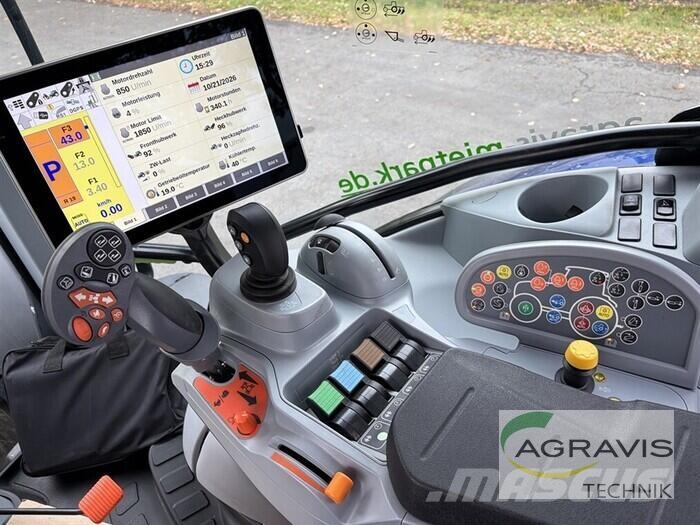 New Holland T 7.225 AUTO COMMAND Traktorji