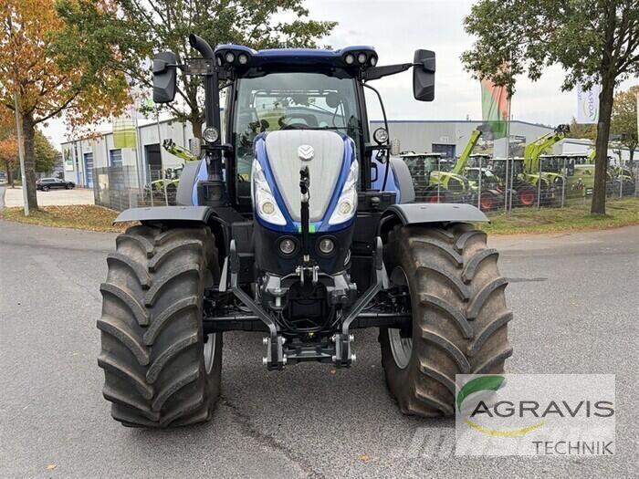 New Holland T 7.225 AUTO COMMAND Tracteur