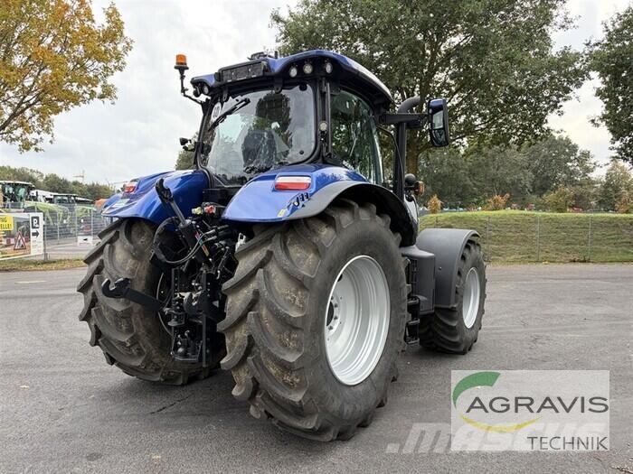 New Holland T 7.225 AUTO COMMAND Traktorji