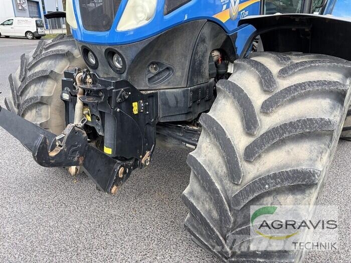 New Holland T 7.230 AUTO COMMAND Traktoren