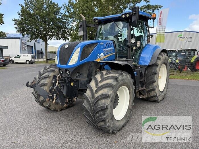 New Holland T 7.230 AUTO COMMAND Traktoren